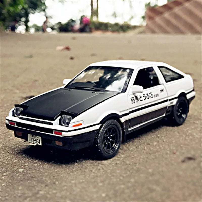 Carro em escala 1:32 TOYOTA AE86, miniatura em liga de metal